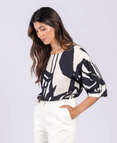 four roses blouse in grote zwart-wit print