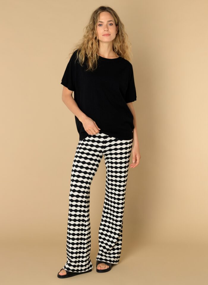 Truitje Eliz in Black - Afbeelding 3