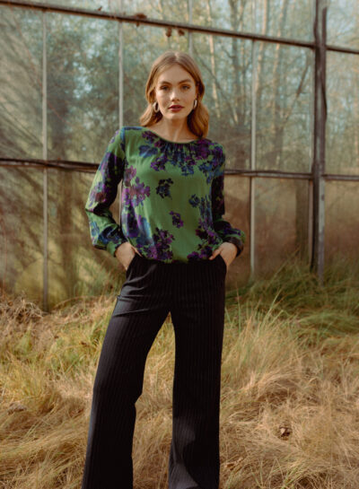 Donkerblauwe broek met krijtstreep