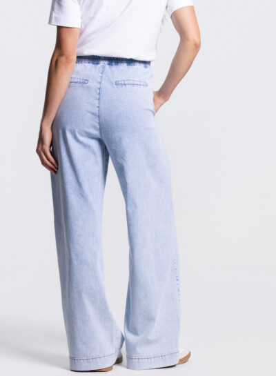 Saar wide leg broek in lichtblauw