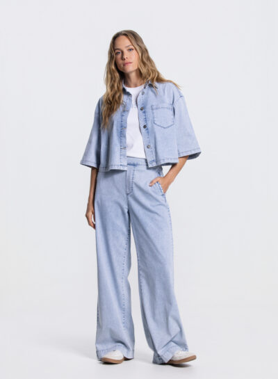 Saar wide leg broek in lichtblauw