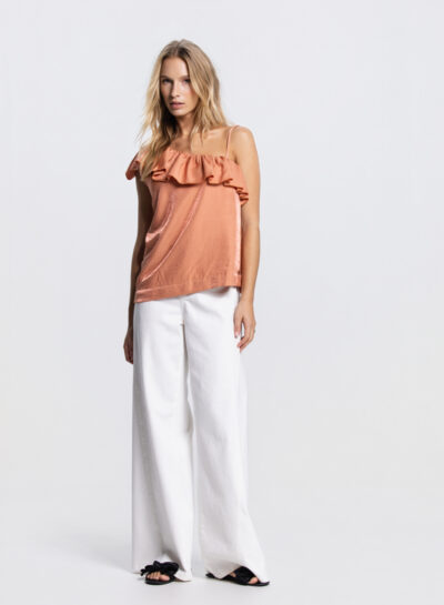 One shoulder top in donker perzik