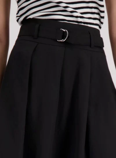 Rok met stoffen riem