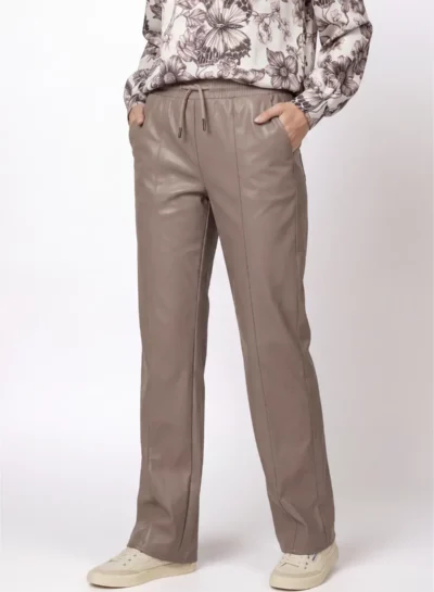 Straight leg-broek van imitatieleer