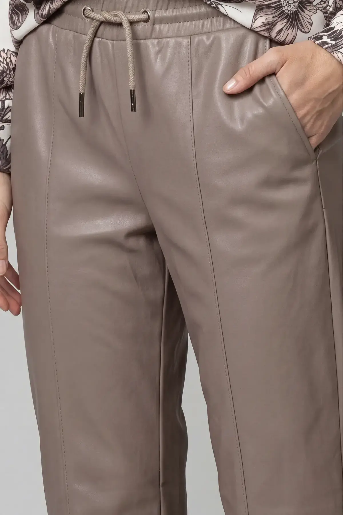 Straight leg-broek van imitatieleer - Afbeelding 2