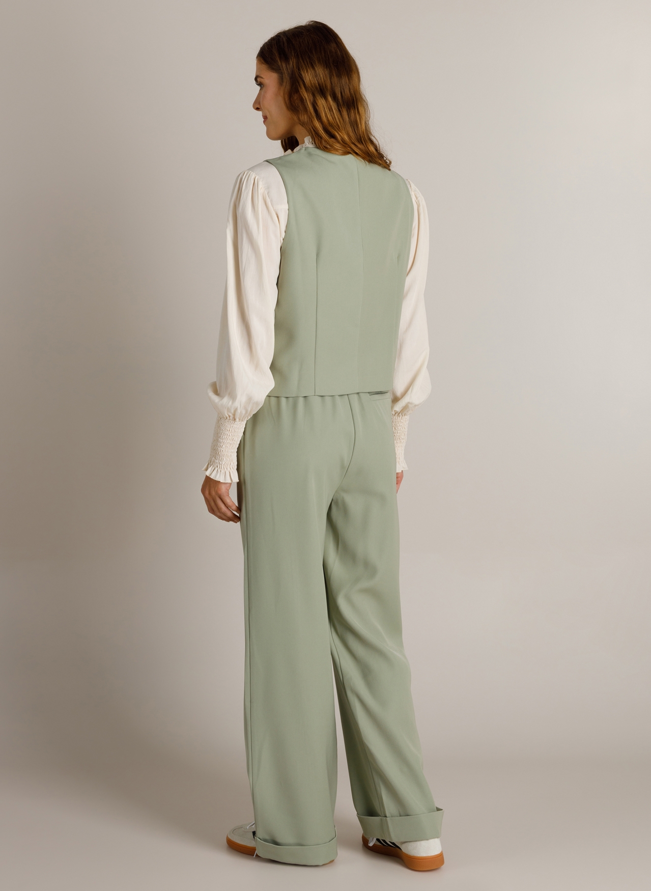 Pantalon met bandplooien en omslag - Afbeelding 4